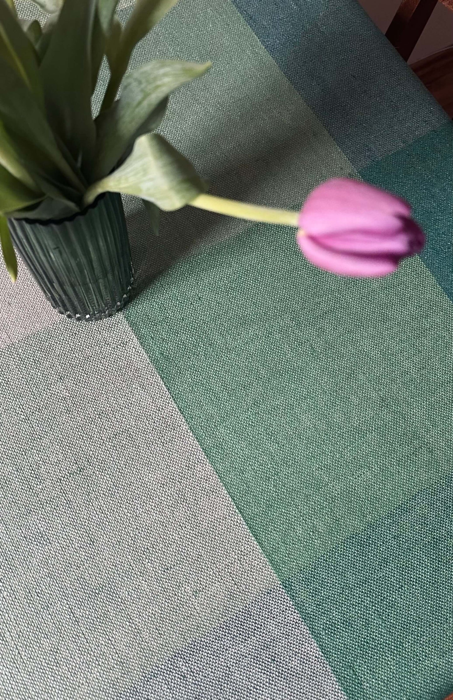Linen tablecloth - EMERALD