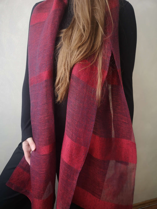 Linen and silk mix scarf OPERA - narrow RED