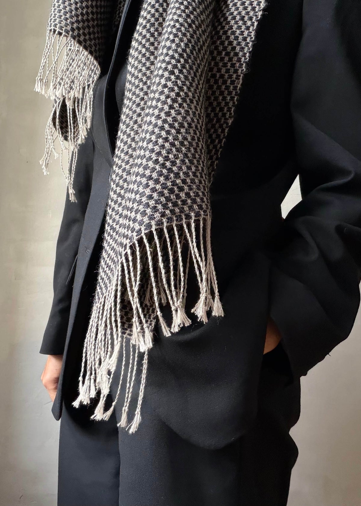 Linen & alpaca scarf RAXTI - black