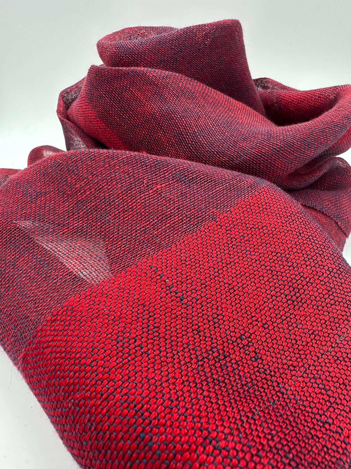 Linen and silk mix scarf OPERA - narrow RED