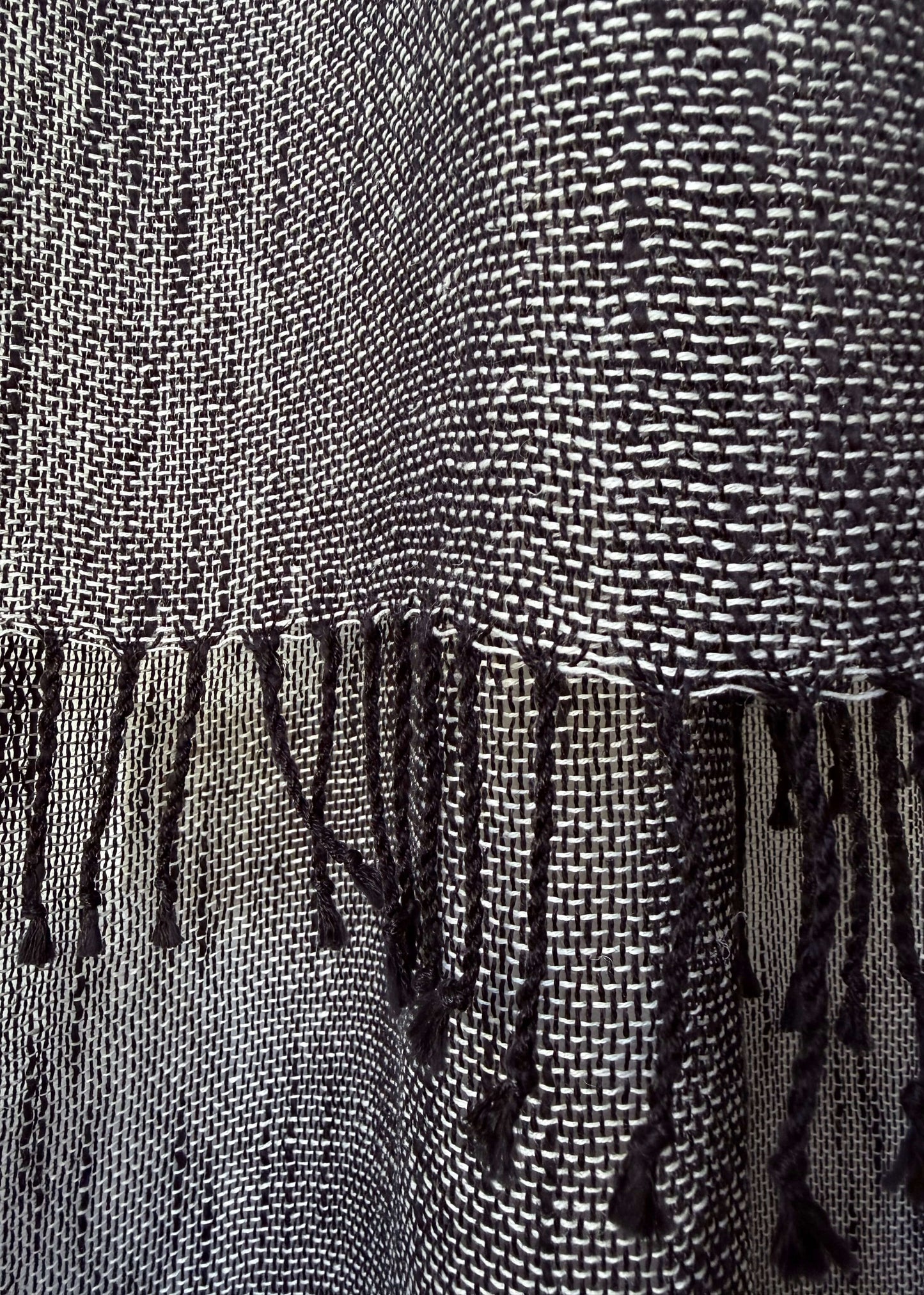 Linen & silk scarf WAVE - black and white