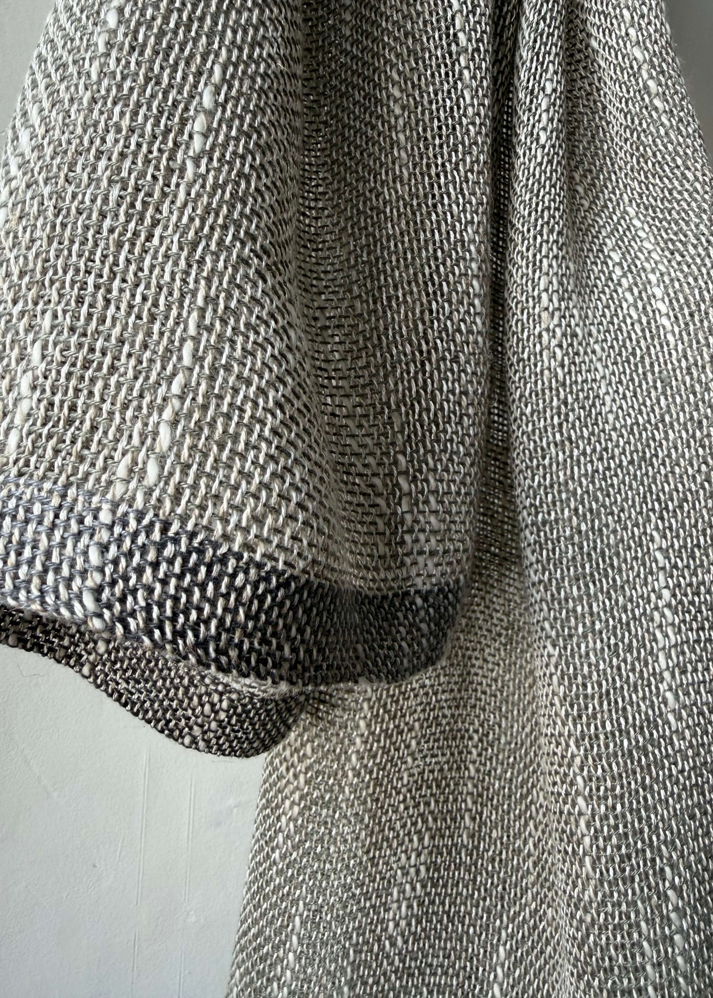 Linen & silk scarf WAVE - grey H