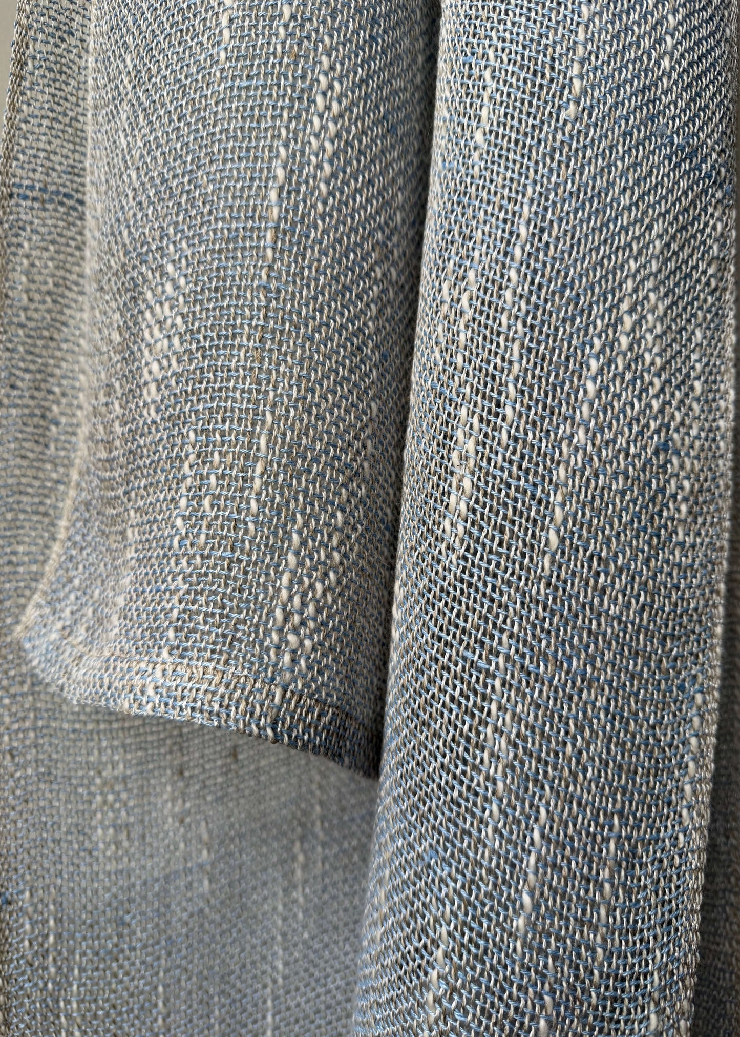 Linen & silk scarf WAVE - ice blue H
