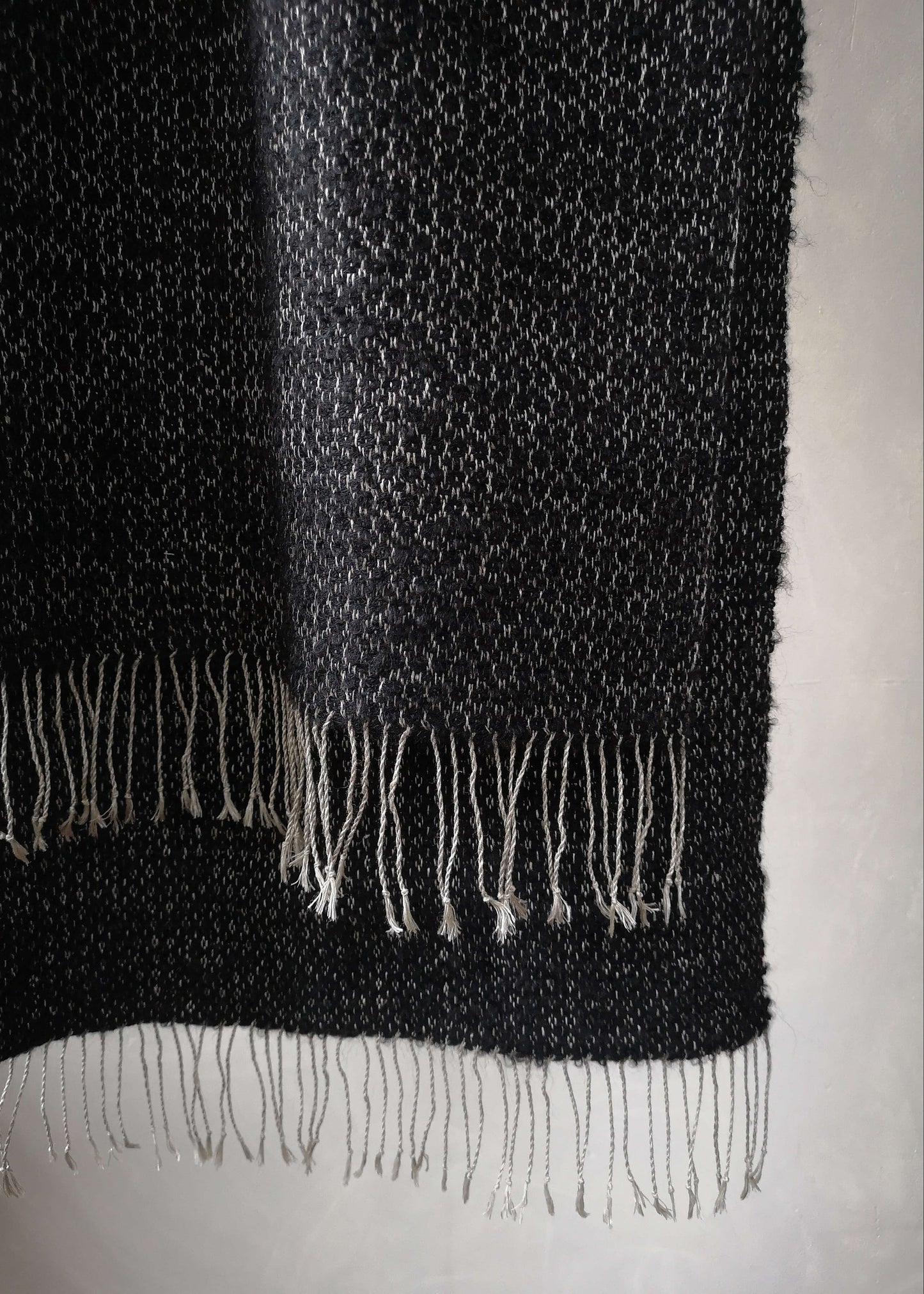 Linen & alpaca scarf RAXTI - black boucle