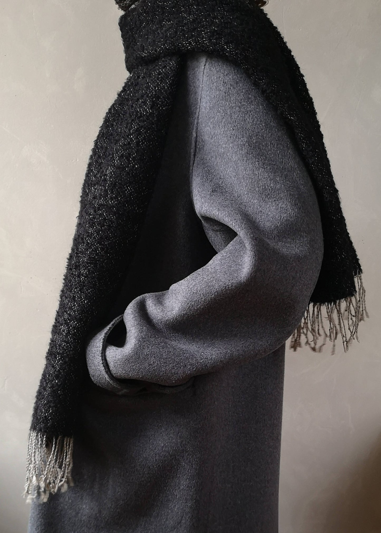 Linen & alpaca scarf RAXTI - black boucle