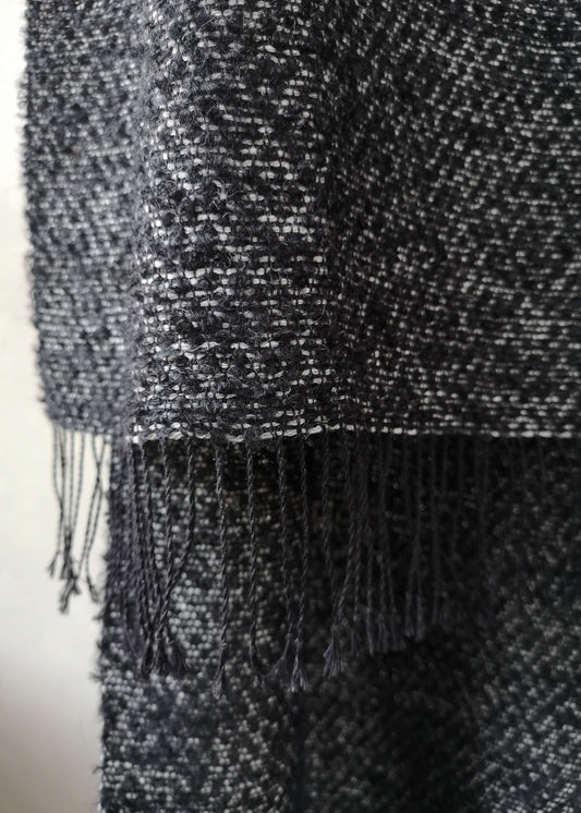Linen & alpaca scarf RAXTI - black boucle & grey