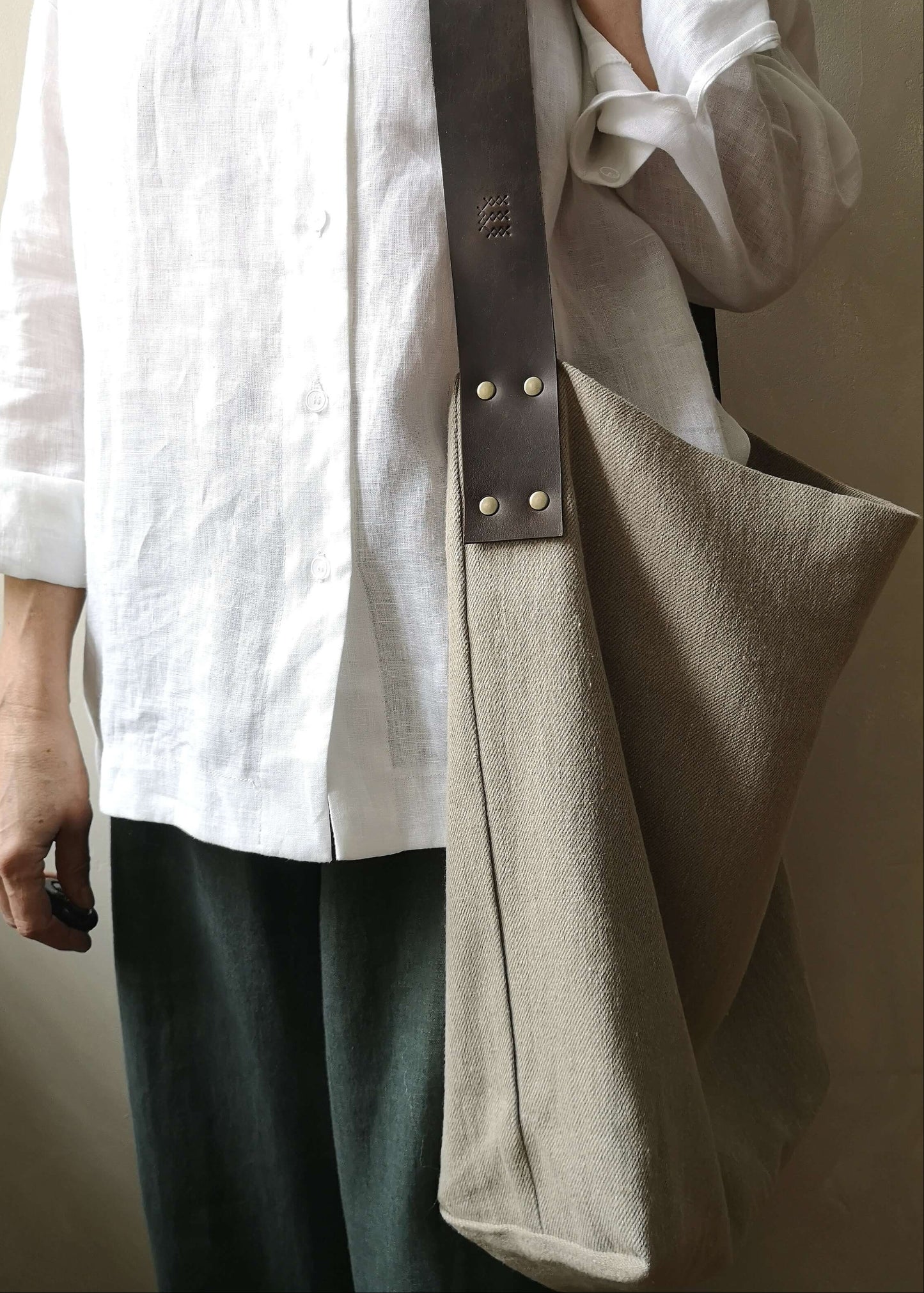 Linen Tote Bag with Leather Handle - natural with brown