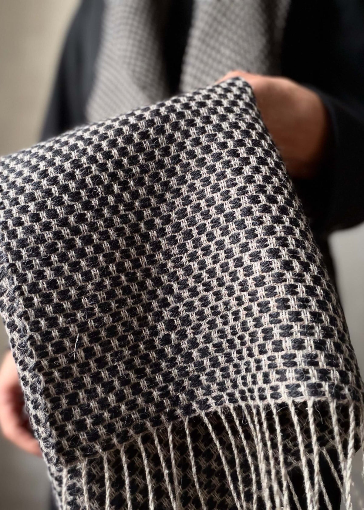 Linen & alpaca scarf RAXTI - black