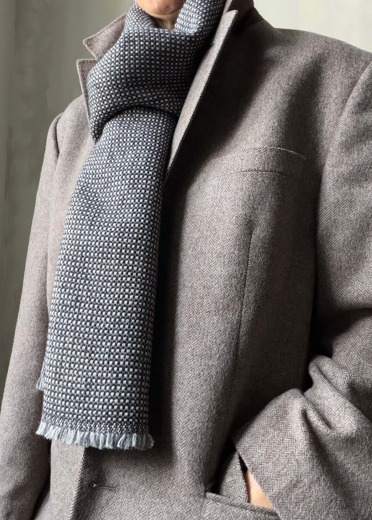 Pure merino scarf MATRIX - black & white