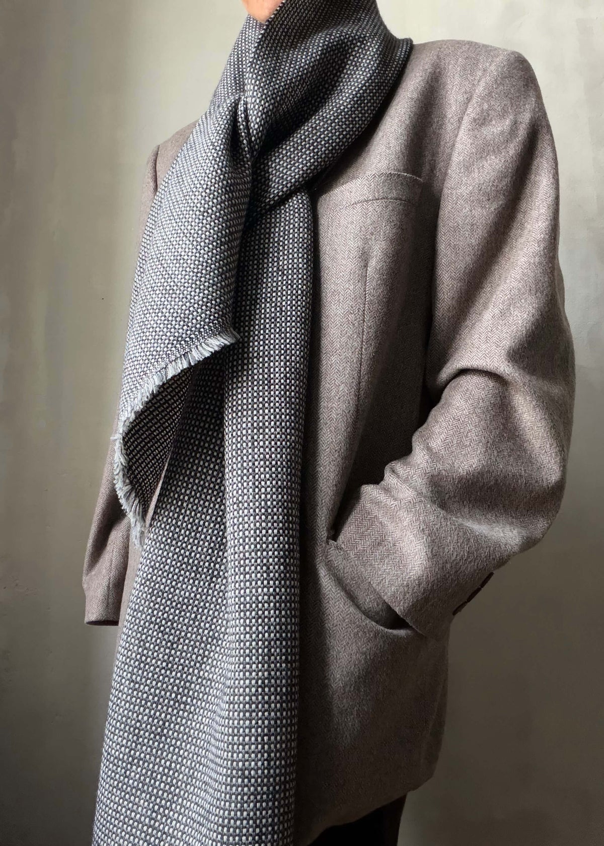 Pure merino scarf MATRIX - black & white