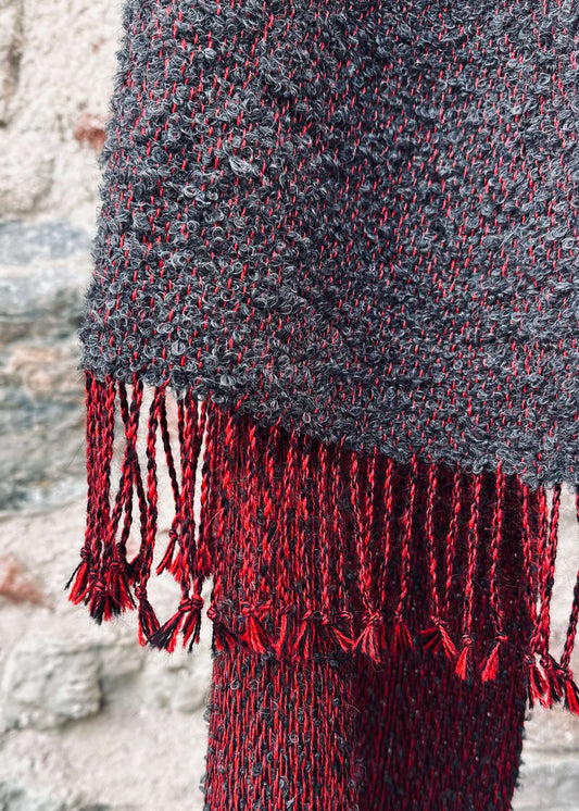 Pure alpaca scarf RAXTI - black & red & grey boucle
