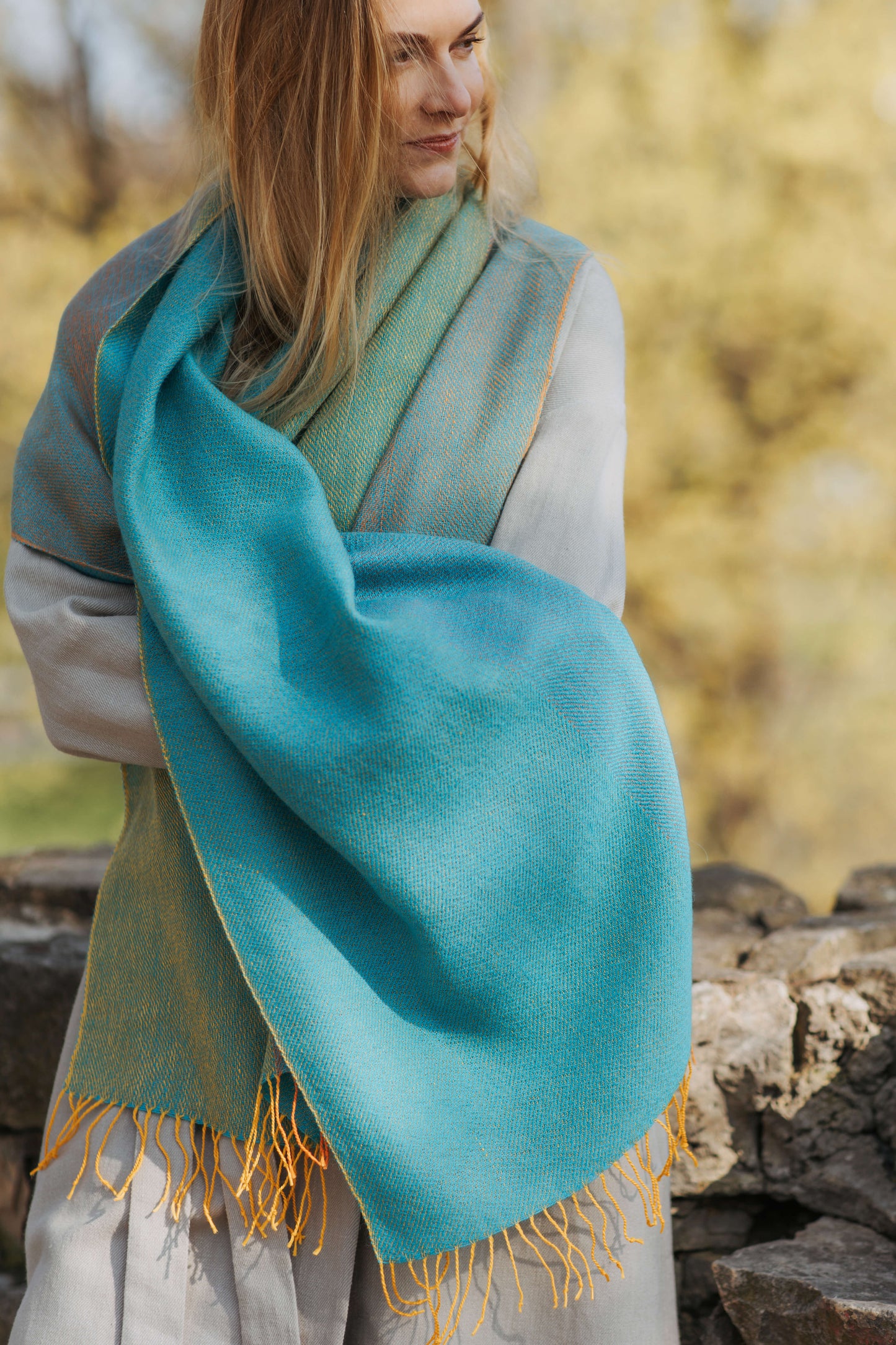 Double-sided linen & alpaca scarf SUN